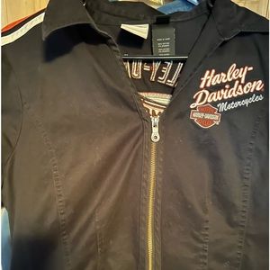 Ladies HD shirts. 2 short sleeve 1 long sleeve new w out tags